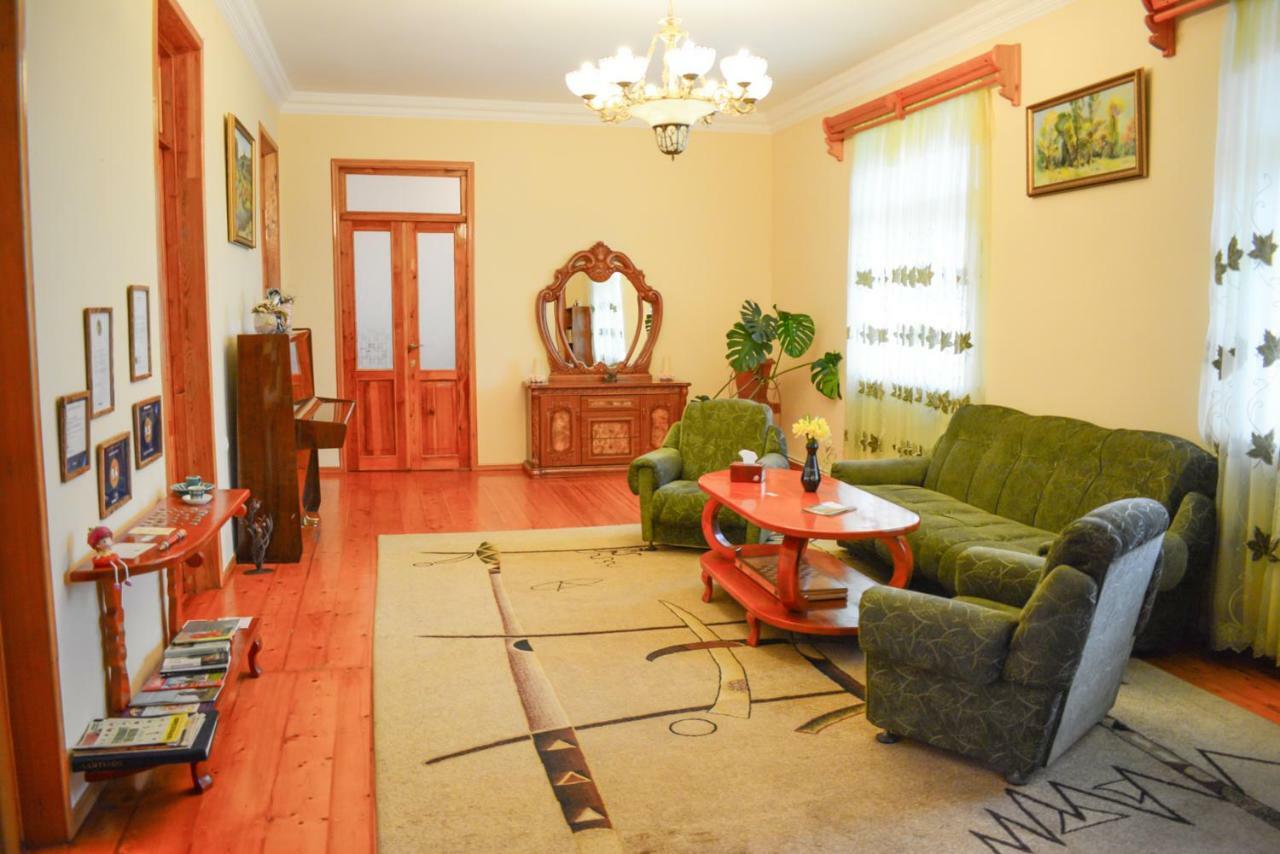Guest House Nataly Yeghegnadzor Ngoại thất bức ảnh
