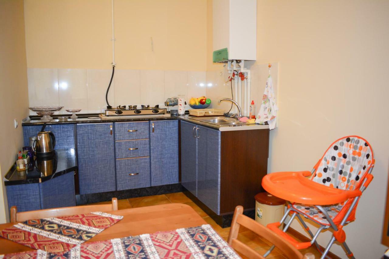 Guest House Nataly Yeghegnadzor Ngoại thất bức ảnh